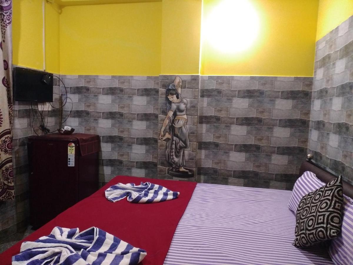 Baga F Leisure Stay Guest House Bagian luar foto