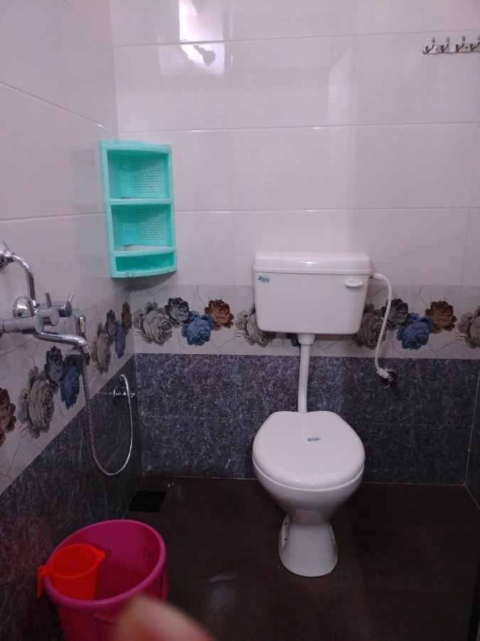 Baga F Leisure Stay Guest House Bagian luar foto